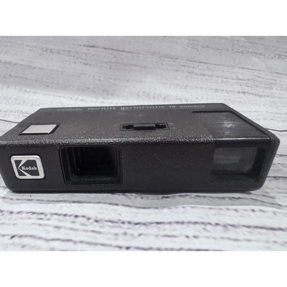 Vintage Kodak Trimlite Instamatic 18 Camera